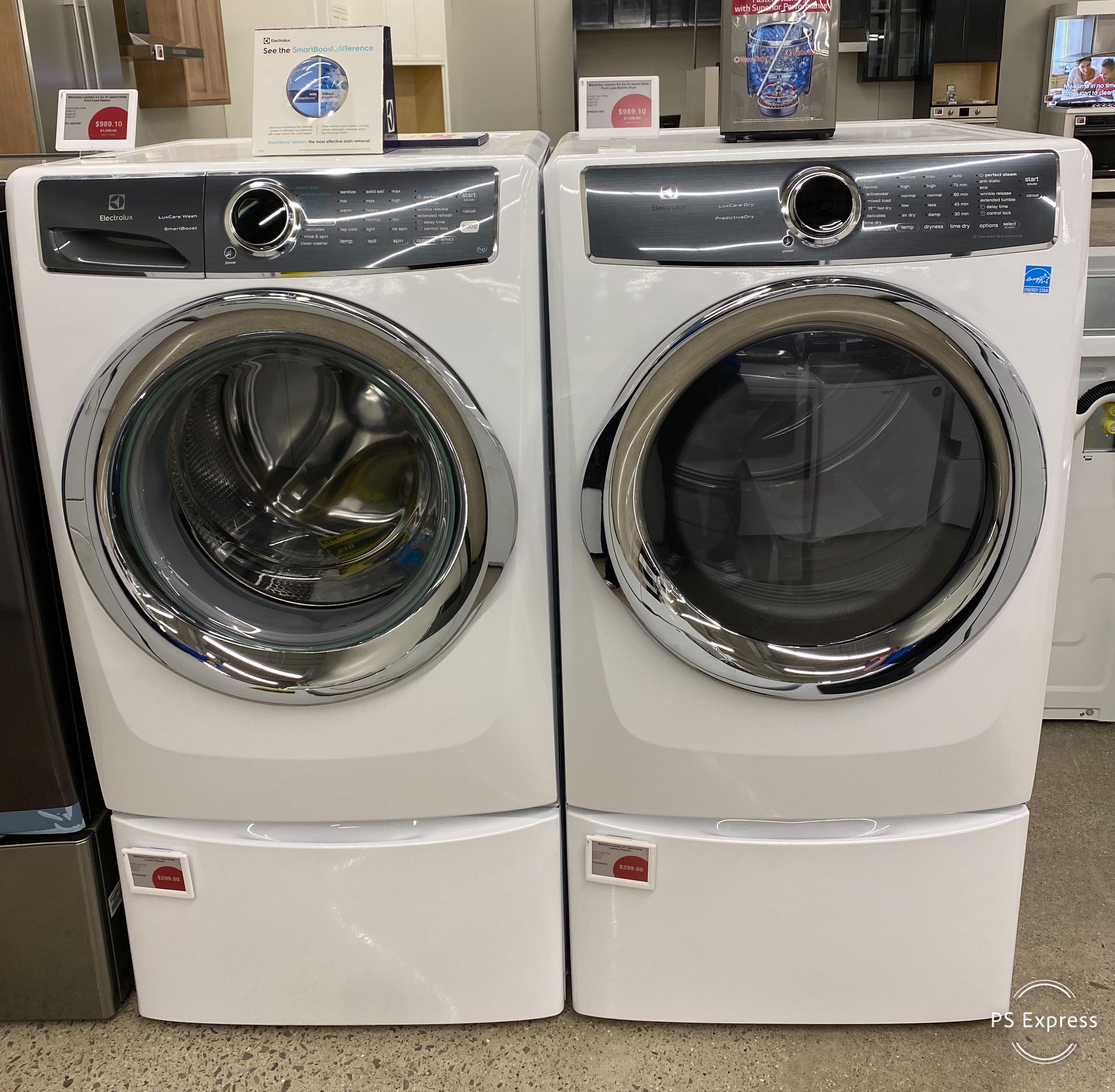 Appliances, Television, Bedding, and Furniture by Pieratt's in